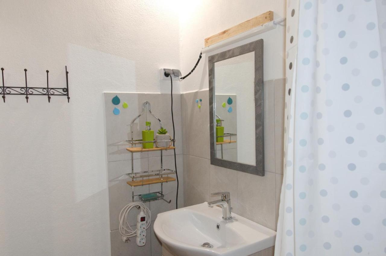 Green Dot Home Szombathely Buitenkant foto