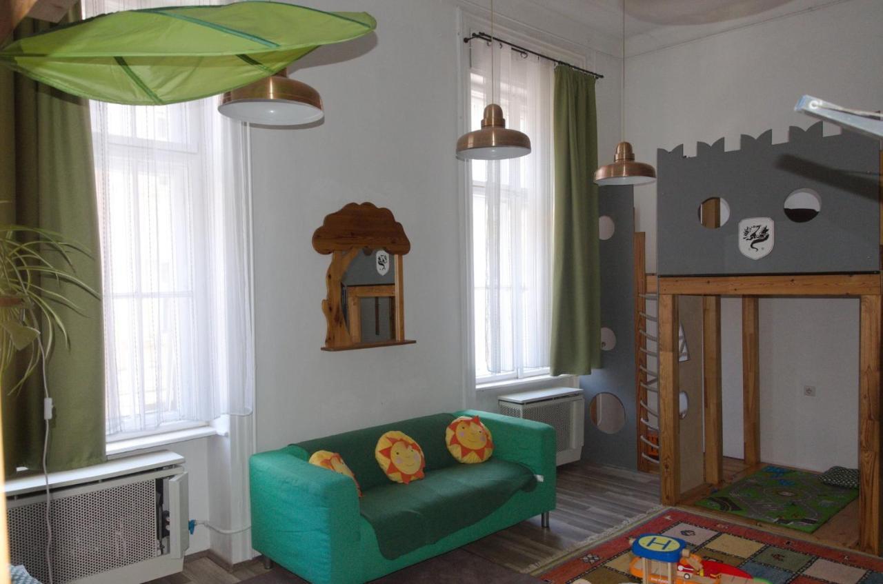 Green Dot Home Szombathely Buitenkant foto